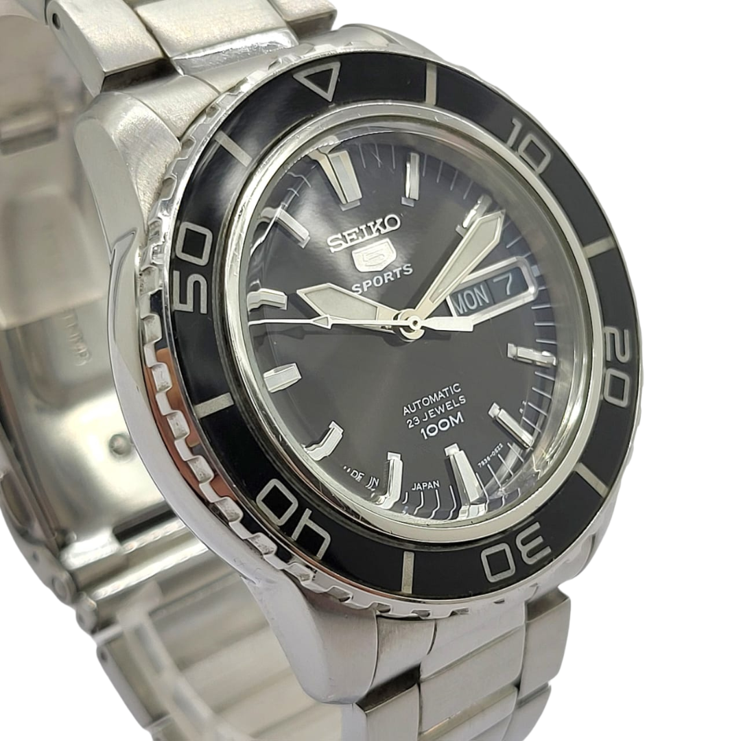 Seiko 5 Sports SNZH55J1 Automatic Watch 41mm