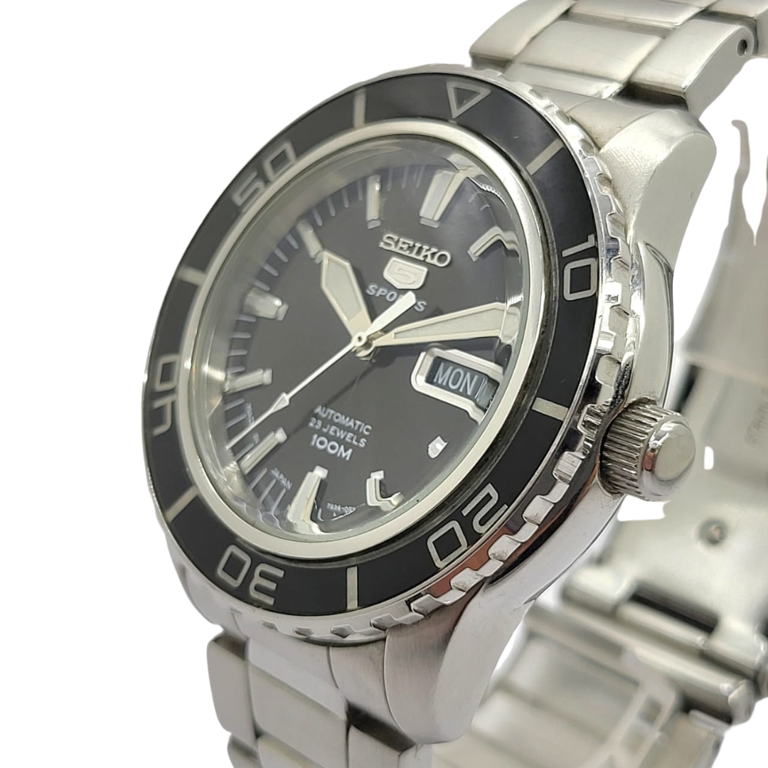 Seiko 5 Sports SNZH55J1 Automatic Watch 41mm