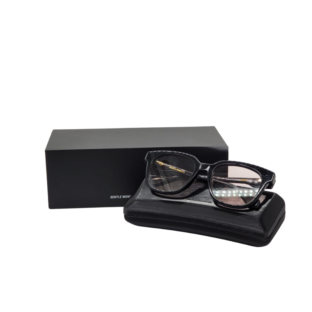 Gentle Monster Dory 01 Sunglass