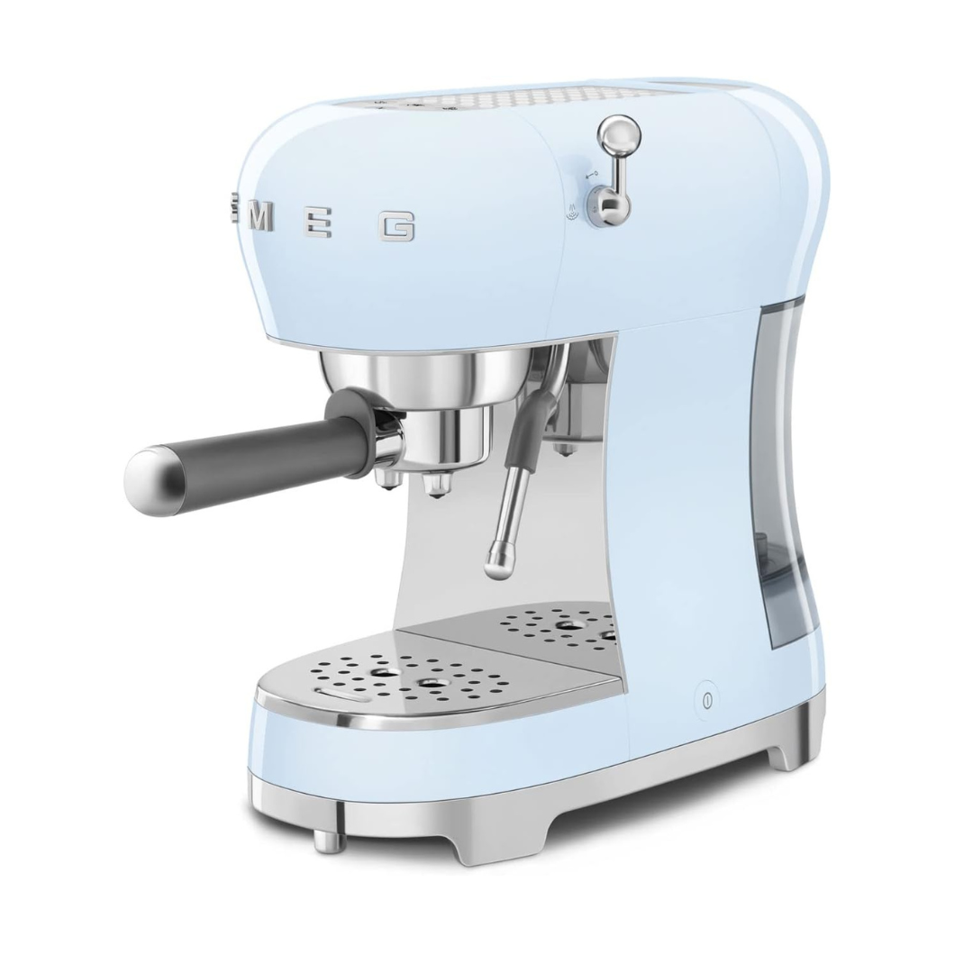 Smeg ECF02BLUK Espresso Coffee Machine with 15 Bar Pump, 1350W, Pastel Blue