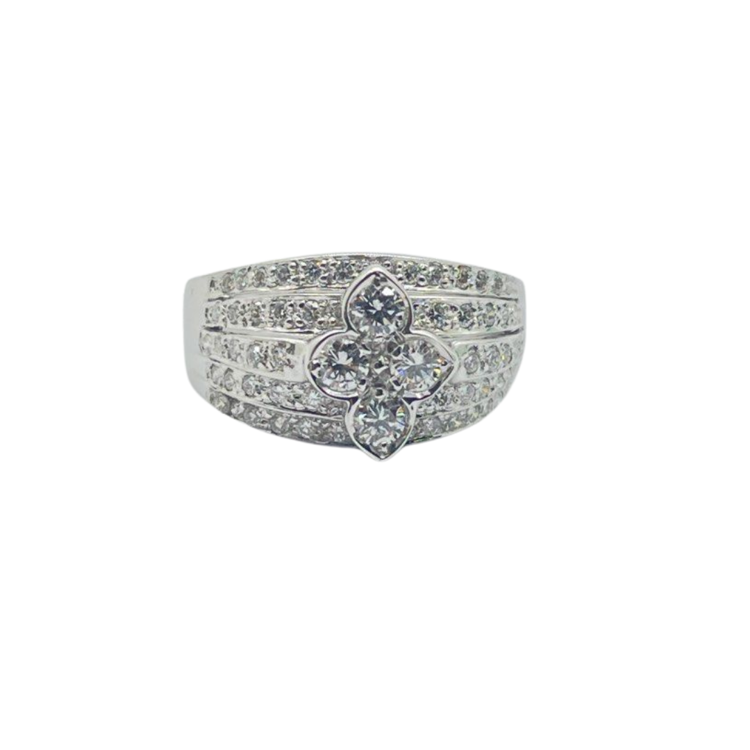 18K White Gold Natural Diamond Ring