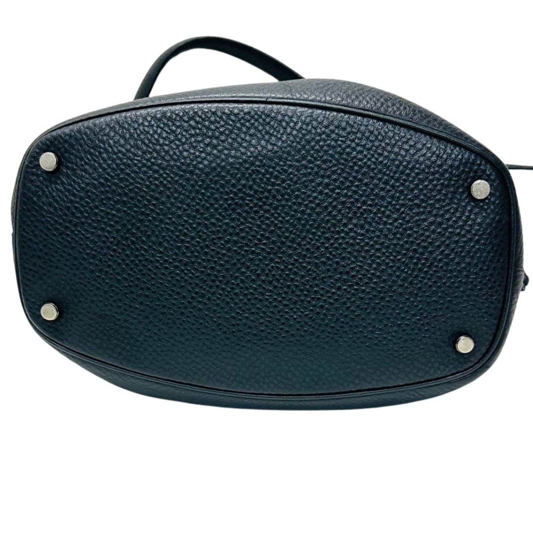 TOTE BAG-BLACK LEATHER BUCKET/GANCINI BUCKLES FERRAGAMO