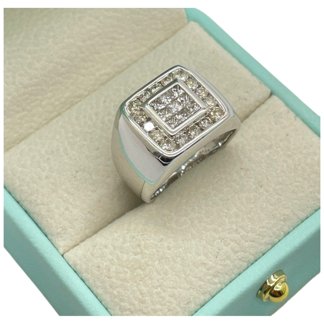 18K White Gold Natural Diamond Men’s Ring