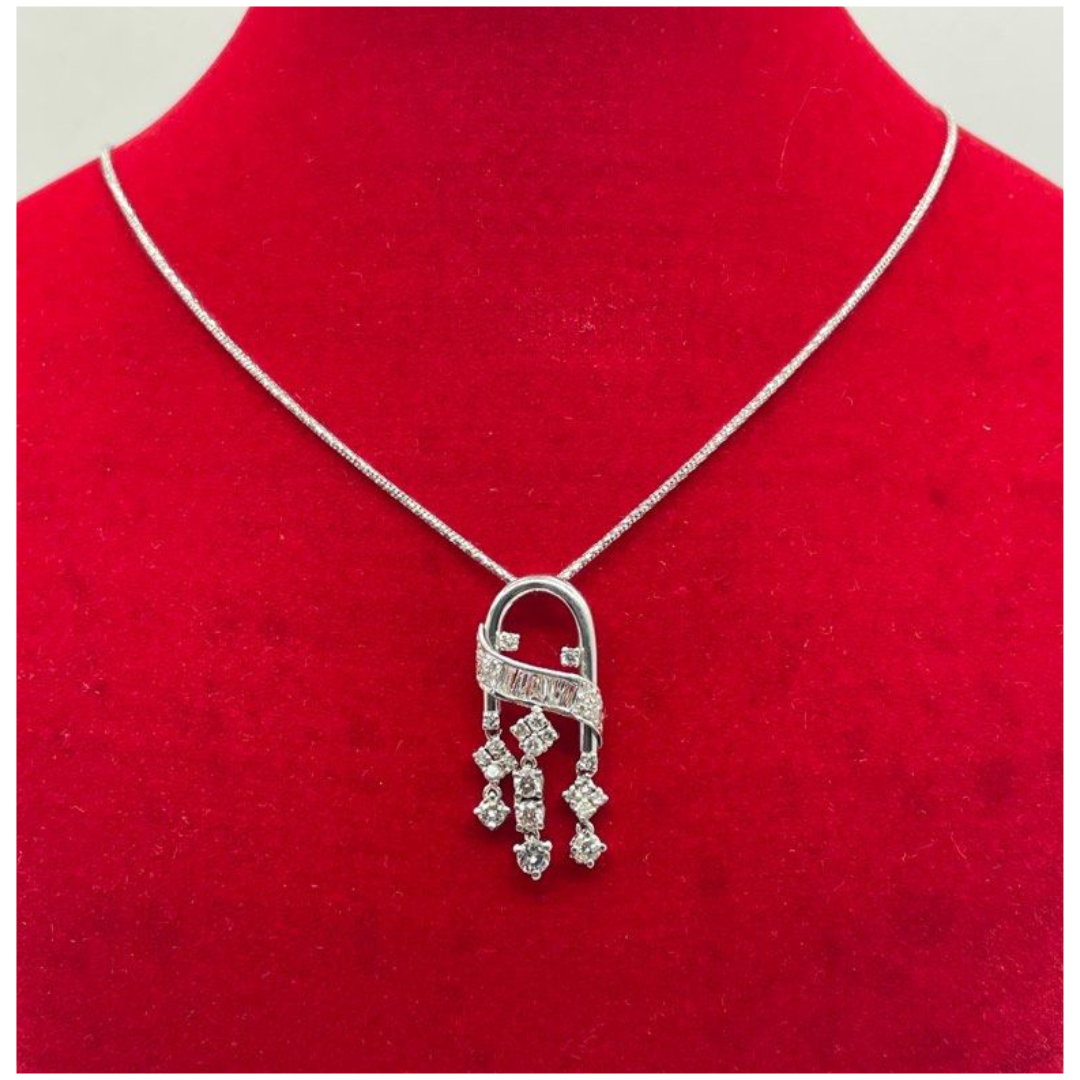 750 White Gold Natural Diamond Necklace Main image