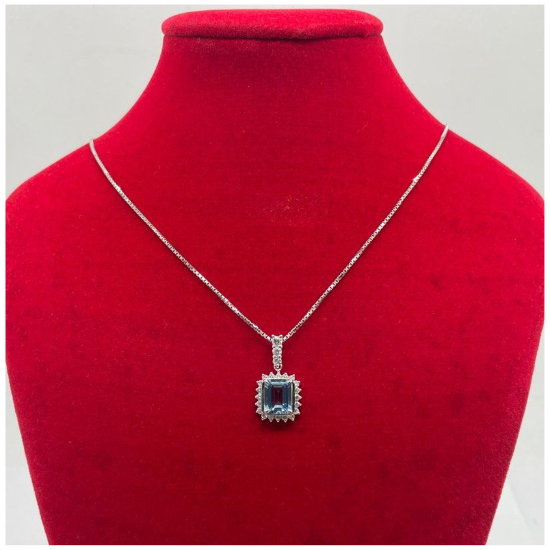PT900 Natural Aquamarine & Diamond Necklace