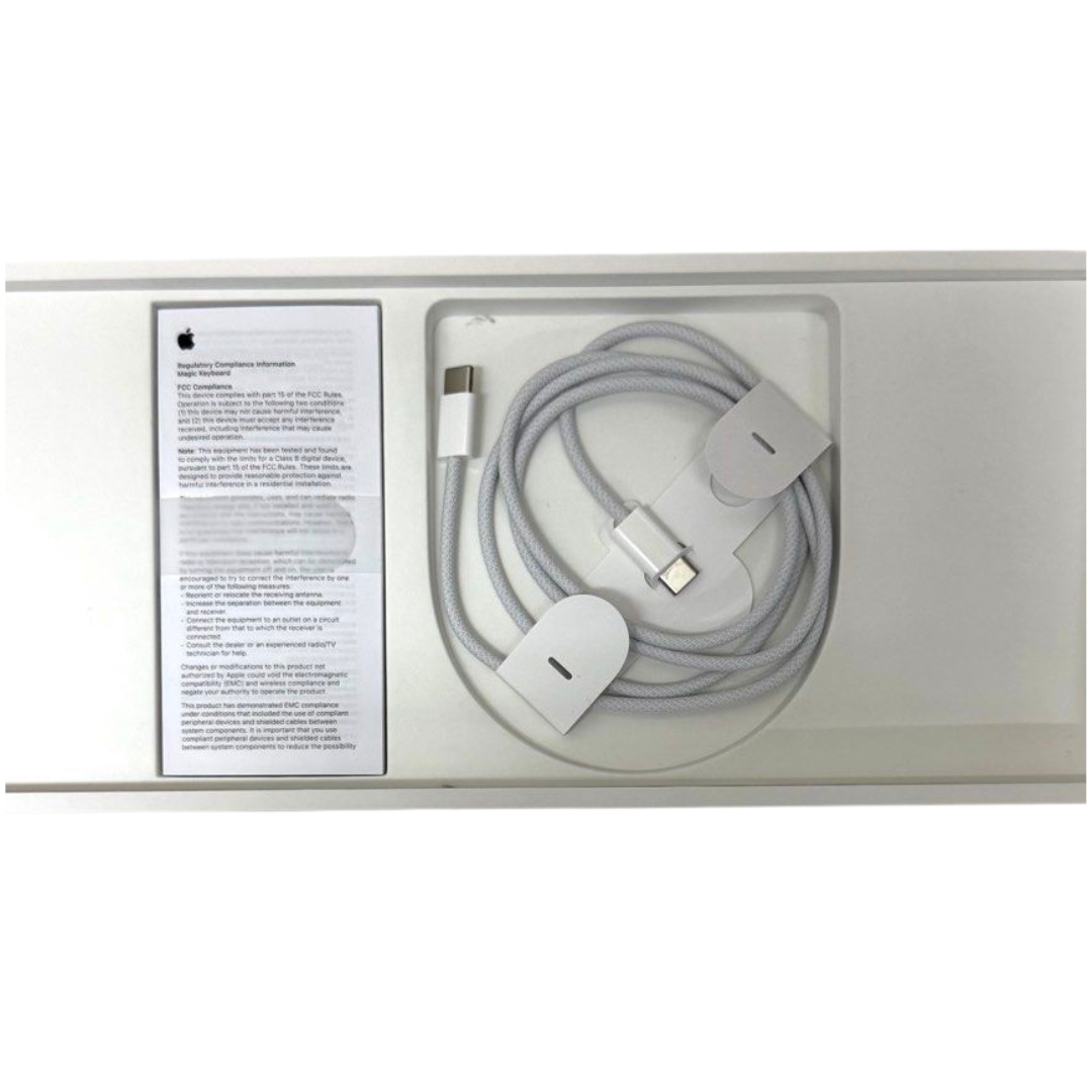 Apple Magic Keyboard - White