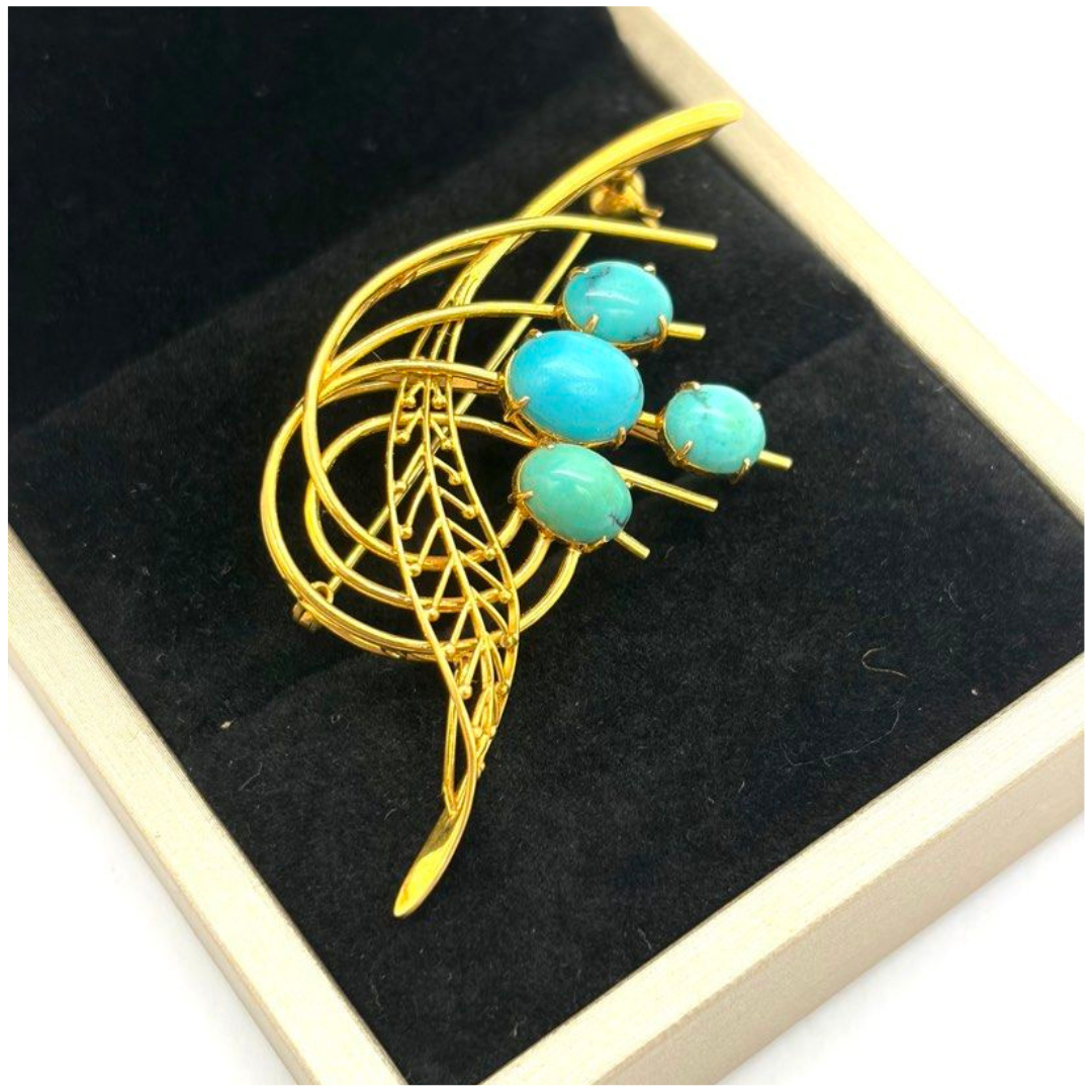 14K Yellow Gold Turquoise Brooch