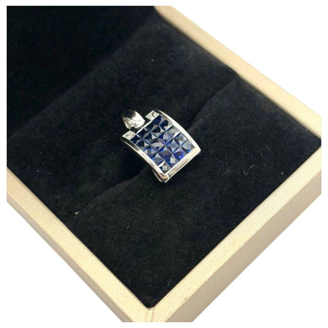 750 White Gold Natural Blue Sapphire & Diamond Pendant