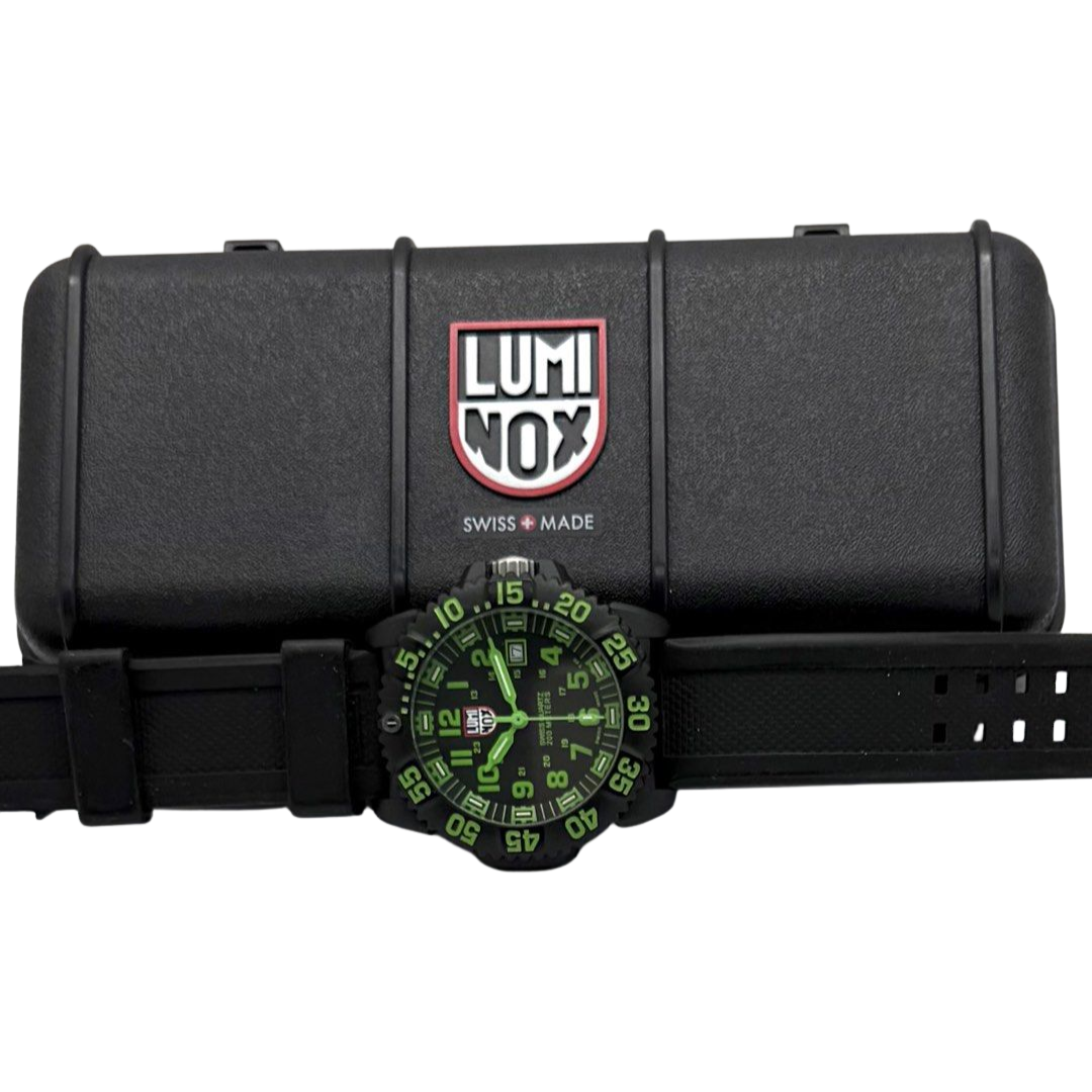 Luminox 44mm Watch-Lm3067