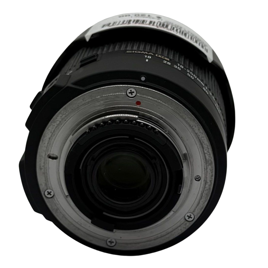 SIGMA 18-250MM CAMERA LEN-1:3.5-6.3