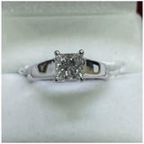 18K White Gold Natural Diamond Ring, D1= 0.90carat