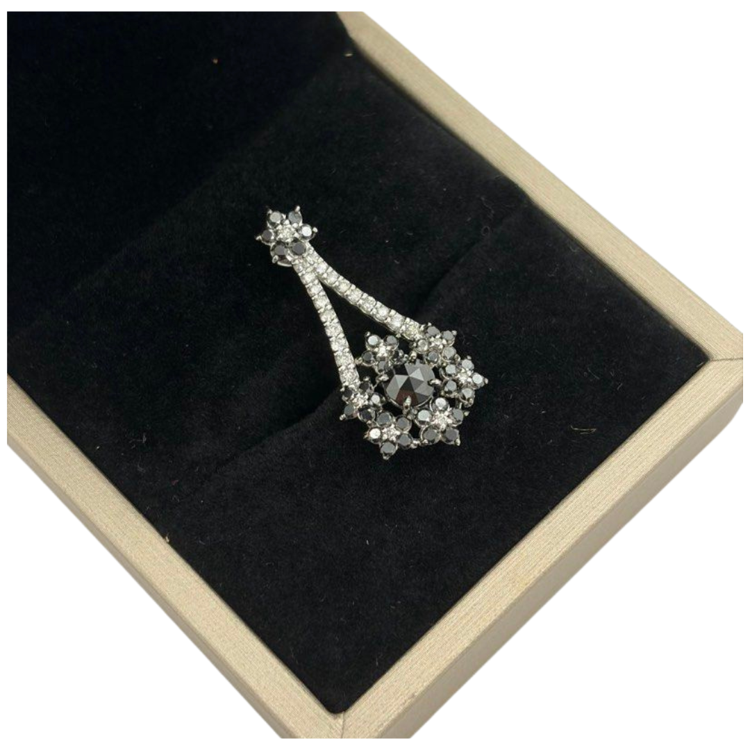 18K White Gold Black, White Diamond Pendant