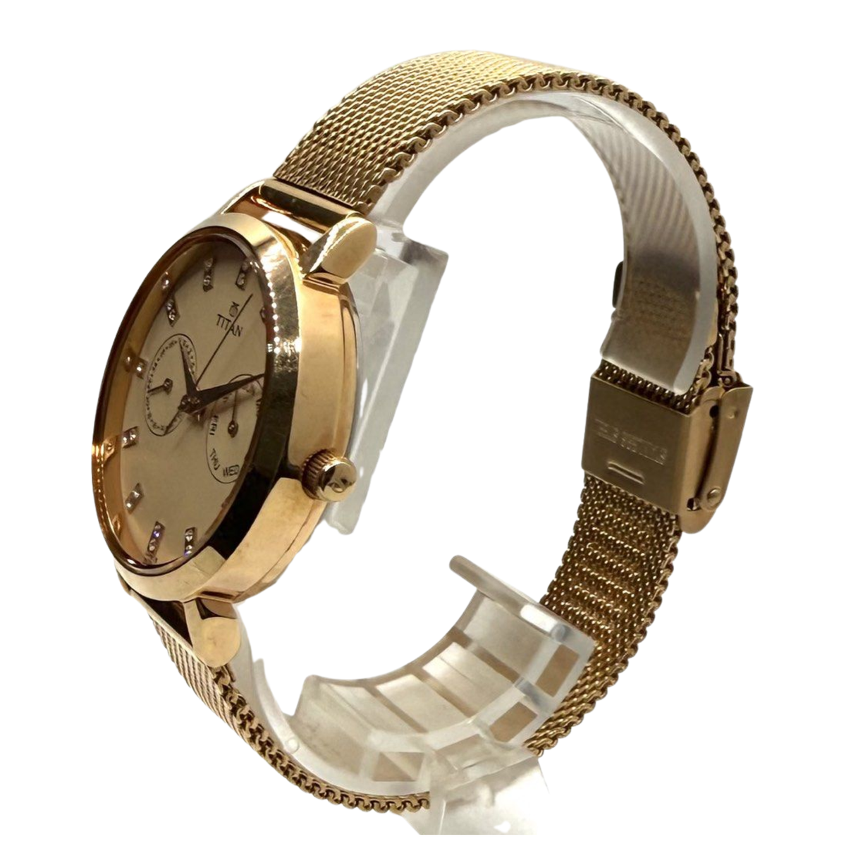 Titan 2569WAB 35mm Quartz Watch