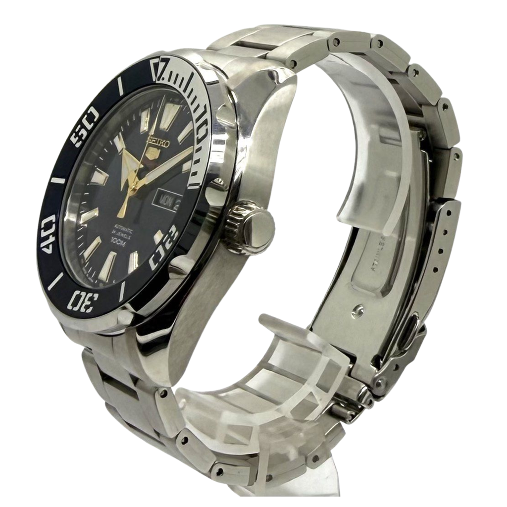 SEIKO 5 4R36-06H2 Watch