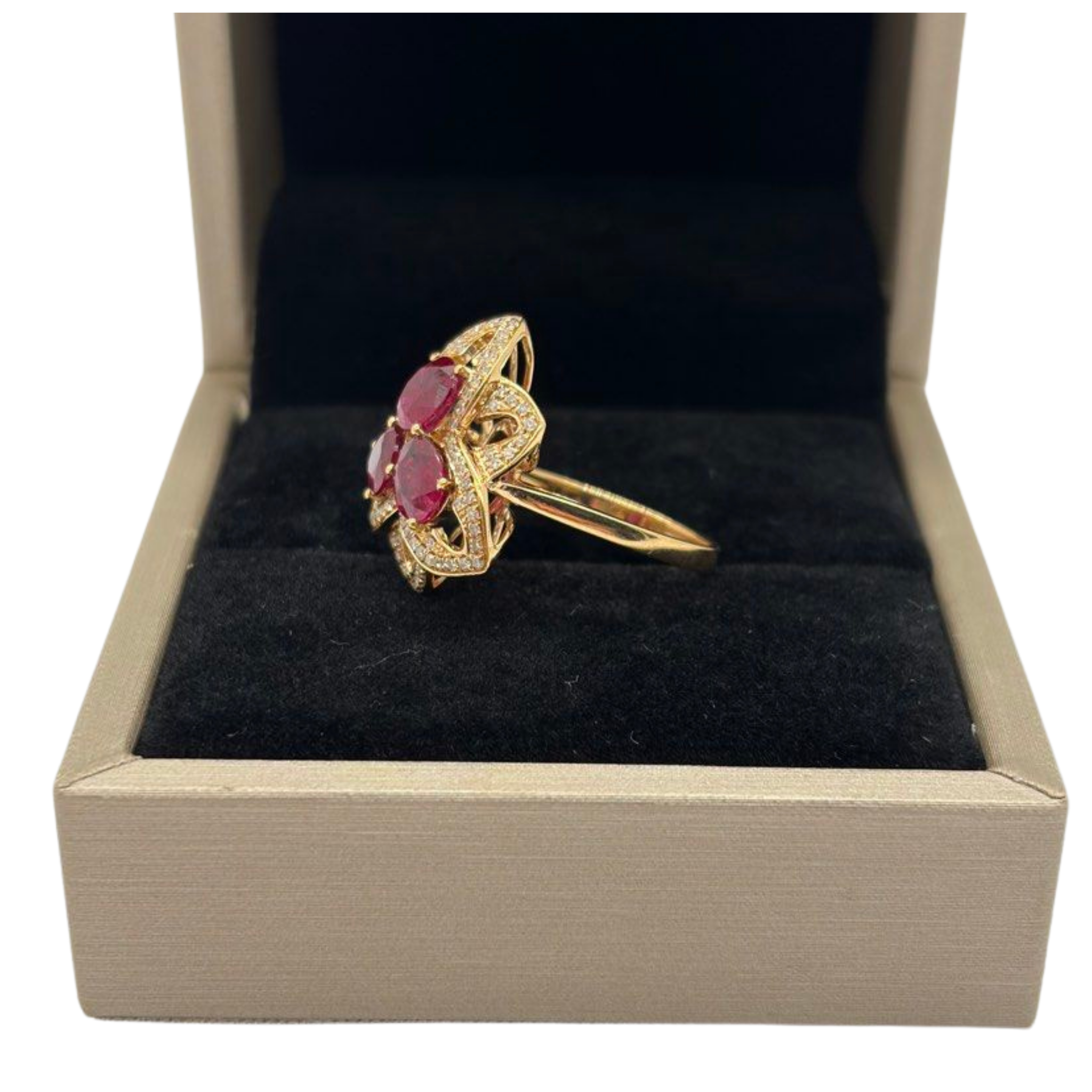 18K Yellow Gold Natural Ruby & Diamond Ring