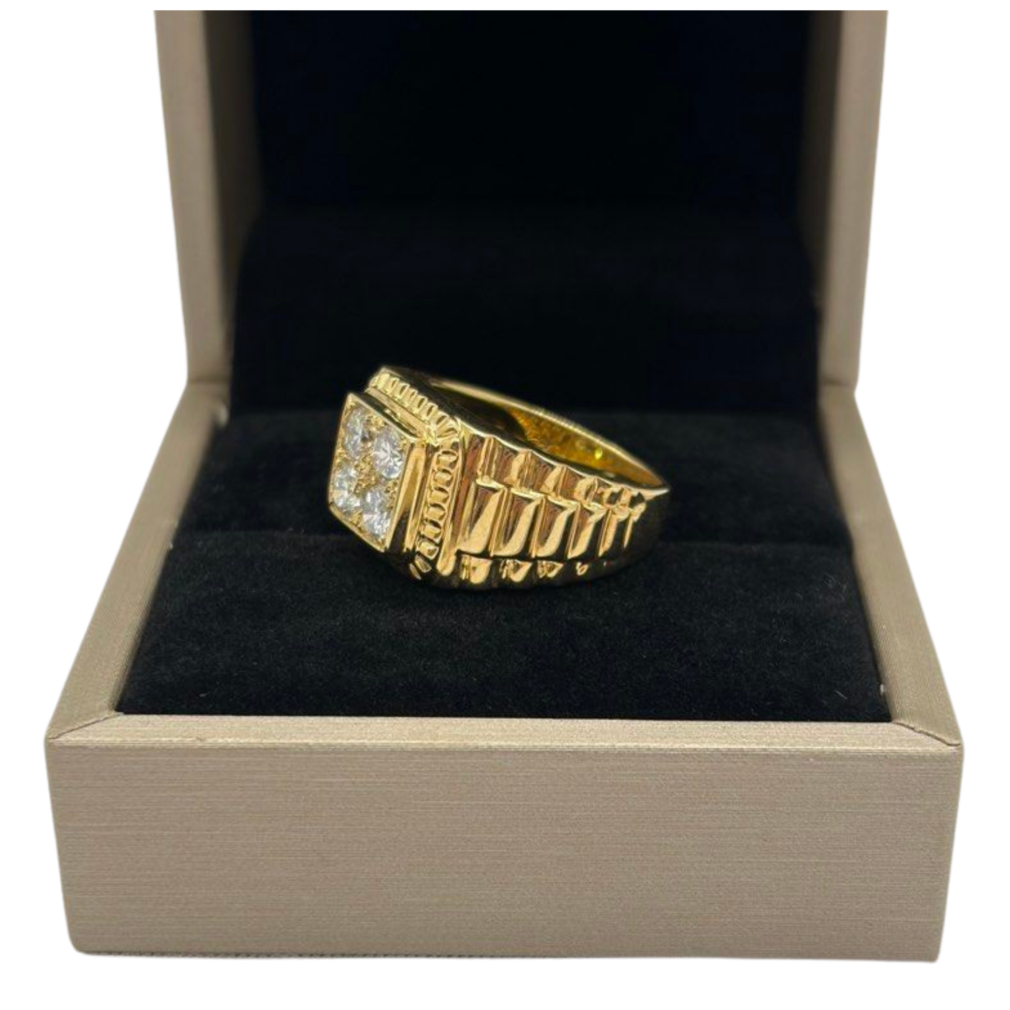 750 Yellow Gold Natural Diamond Men’s Ring