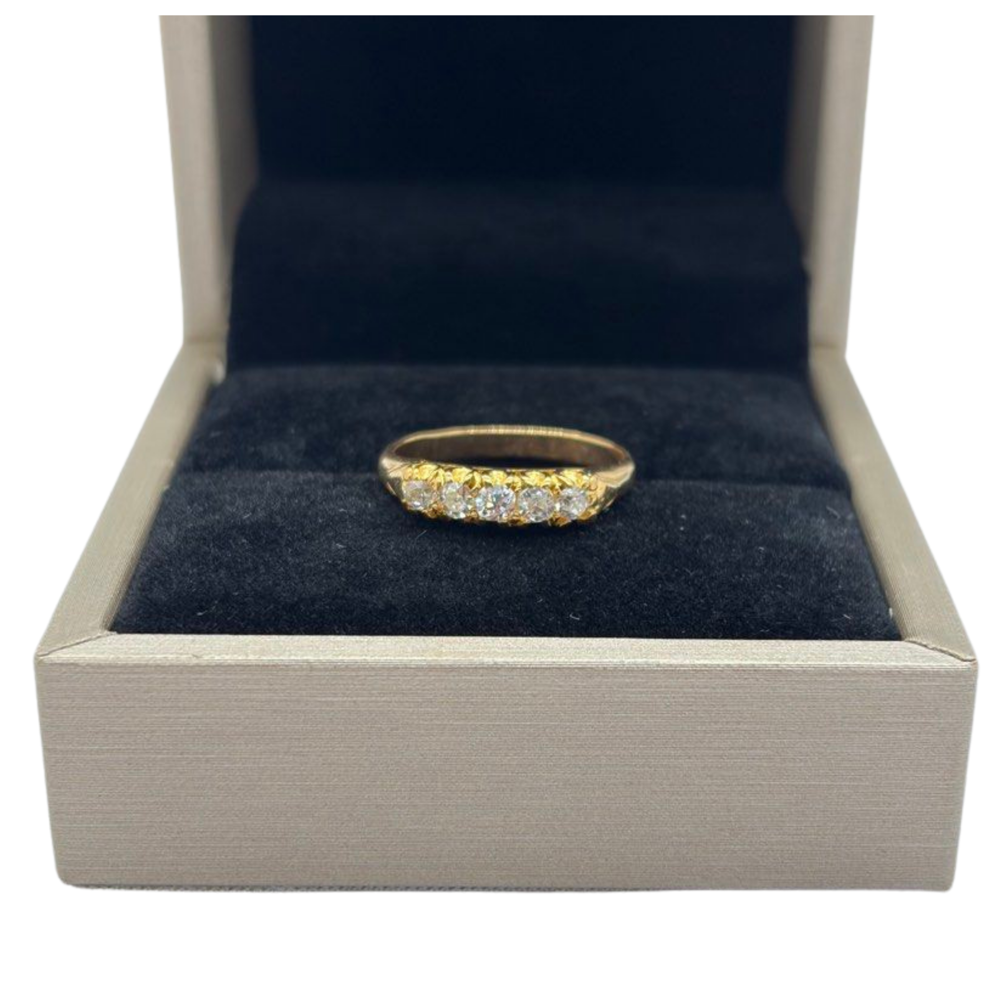 18K Yellow Gold Natural Diamond Ring Secondary image