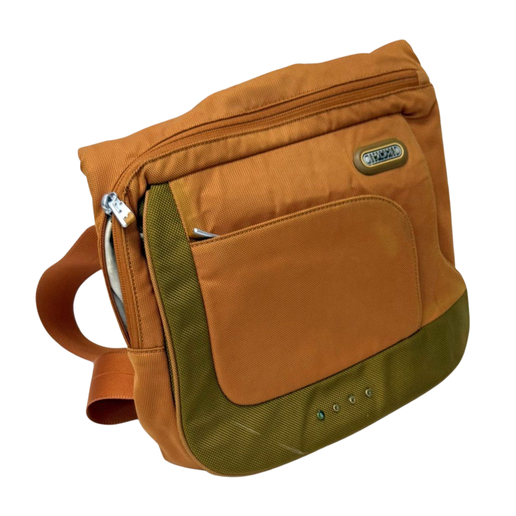 Tumi Crossbody Bag( H24 x L29 x W5.5 cm)