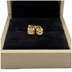 850 Yellow Gold Natural Diamond Earring