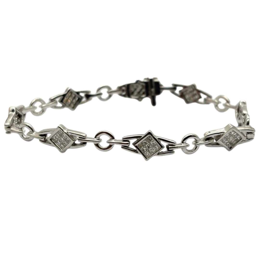 750 White Gold Natural Diamond Bracelet