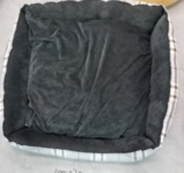 Pet Fang Fang Pet Cushion Bed 65x55x20cm Main image