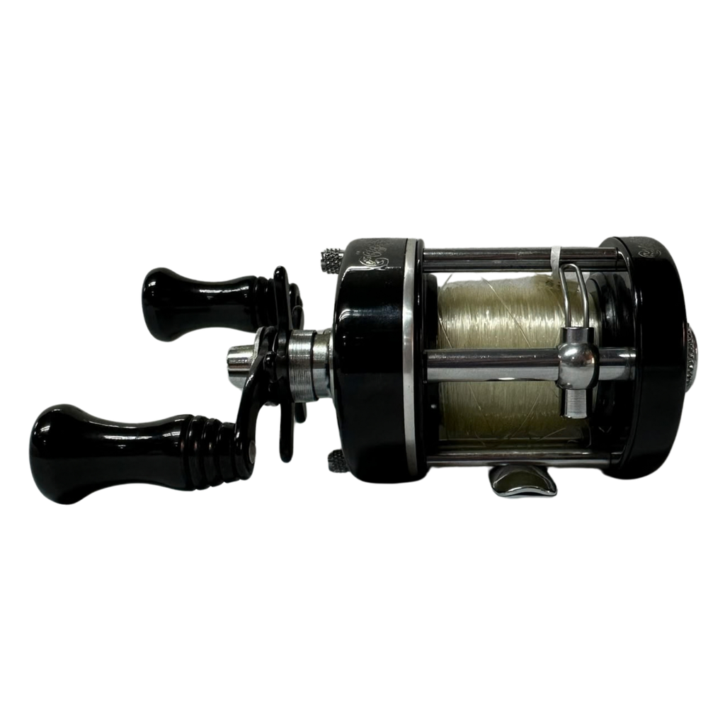 Vintage Shakespeare President II 1984-B Wide Spool Baitcasting Reel