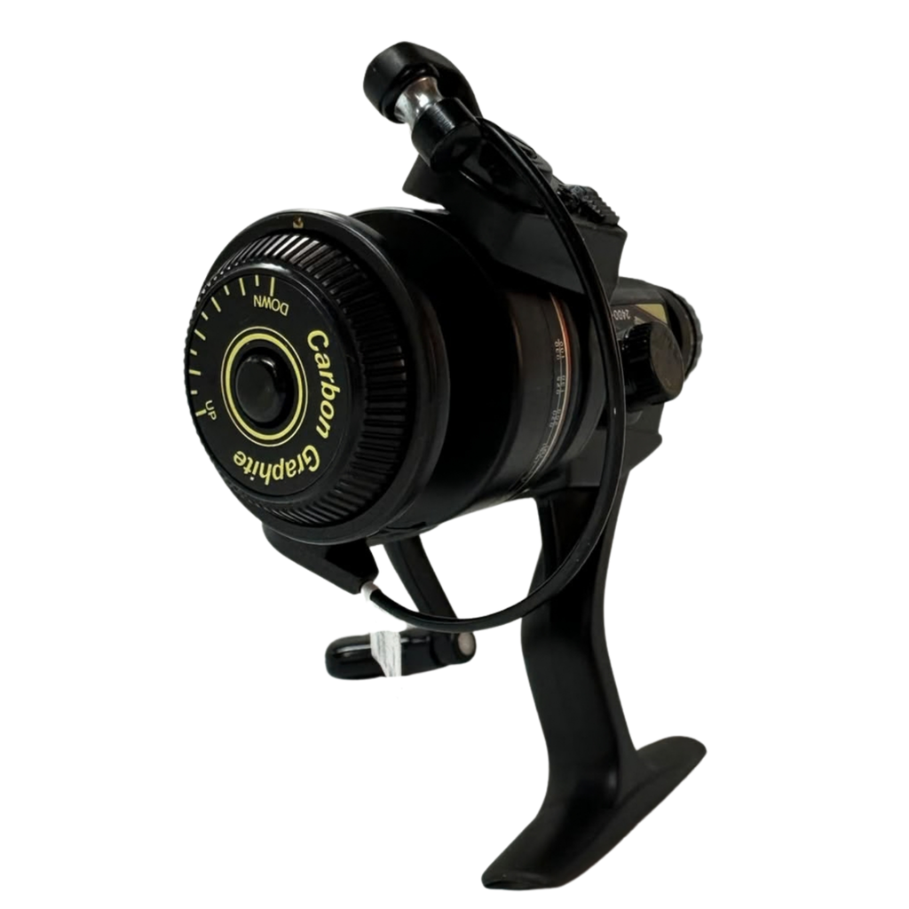 Shakespeare Sigma 2400-030 Graphite Skirted Spool Spinning Reel