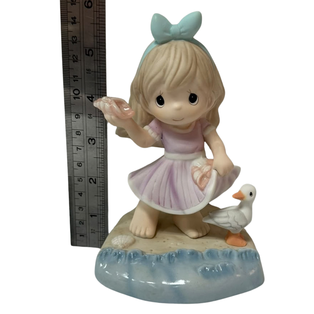 Precious Moments Collectors' Club 2023 Symbol of Membership Figurine