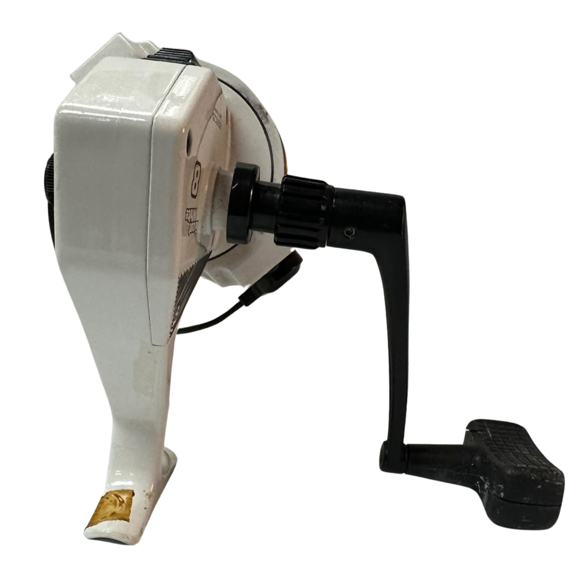 Quantum GW8 Saltwater-Protected Spinning Reel