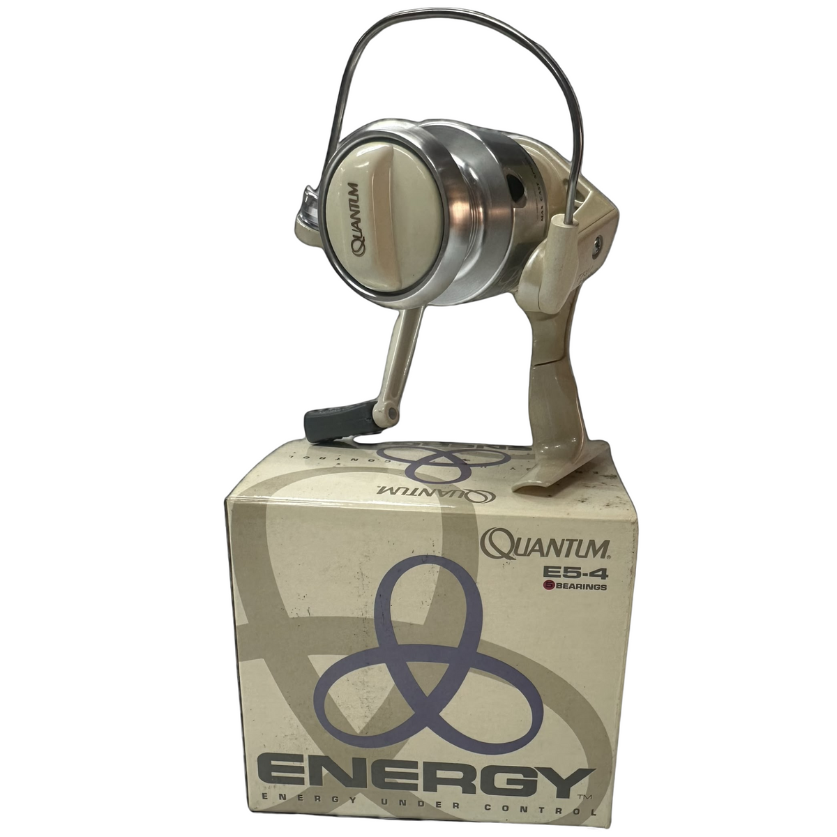 Vintage Zebco Quantum Energy E5-4 Rear-Drag Spinning Fishing Reel Main image