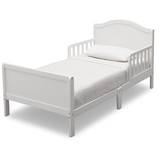 Delta Children Bennett Wood Toddler Bed - Greenguard Gold Certified, Bianca White