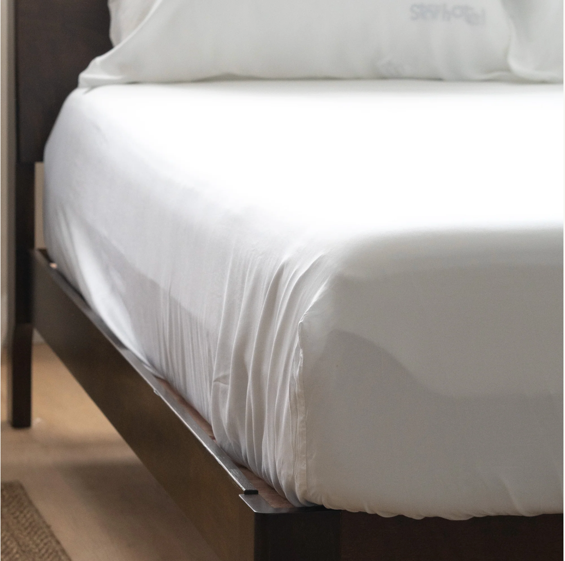 Weavve Home Lyocell Fitted Sheet Queen Size Cloud White Main image
