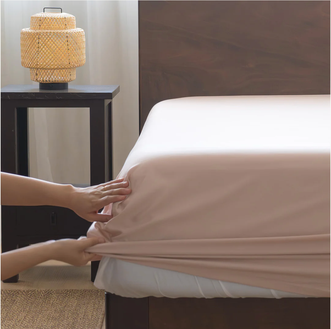 Signature TENCEL  Fitted Sheet Super King Blush Pink Main image