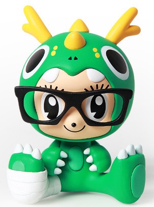 Stay Real Crouching Mouse Hidden Dragon Doll Green Main image