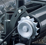 American Level 08883 1/4 V-8 Engine Plastic Model