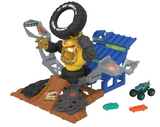 Hot Wheels Monster Trucks - Arena Smashers Mega-Wrex vs. Crushzilla Takedown, Interactive Playset, Destructible Cars, for Ages 4+