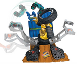Hot Wheels Monster Trucks - Arena Smashers Mega-Wrex vs. Crushzilla Takedown, Interactive Playset, Destructible Cars, for Ages 4+