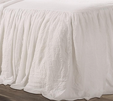 Lush Decor Ruffle Skirt Bedspread Set - 3-Piece Luxurious Farmhouse Bedding - Elegant Ruffle Detail - Timeless Style - Soft Lightweight Sheets - King, White