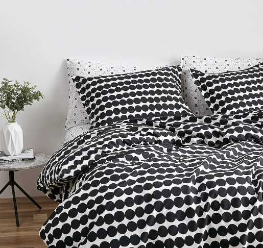 Marimekko - Queen Duvet Cover Set, Cotton Bedding with Matching Shams & Button Closure, All Season Home Decor (Rasymatto Black, Queen)