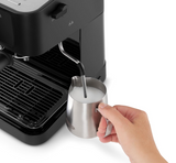 DeLonghi Stilosa Manual Pump Espresso Coffee Machine ec230.bk, Black