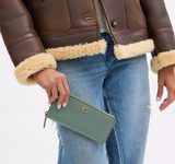 Coach Essential Slim Accordion Zip Wallet