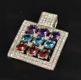 750WG Topaz Pendant 3.9GM