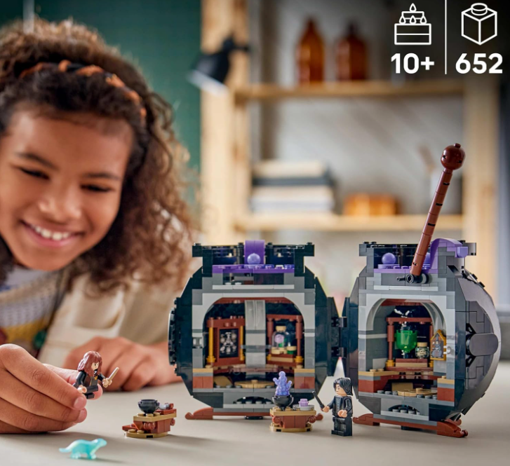 LEGO Harry Potter Cauldron: Secret Potions Classroom 76464 Toy Building Set for Display and Play - Halloween Decoration - Creative Toy for Girls, Boys and Any Fans Aged 10+ Secondary image