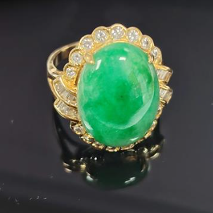 850YG Jade And Diamond Ring 7.6GM