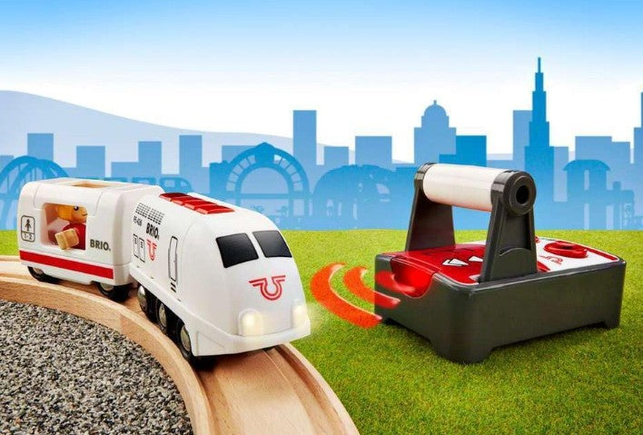 Brio 33510 Remote Control Travel Train,Multi