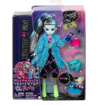 Monster High Doll and Sleepover Accessories, Frankie Stein, Creepover Party