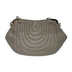 Aigner quilted leather shoulder bag (L34 x H27 x W13cm)