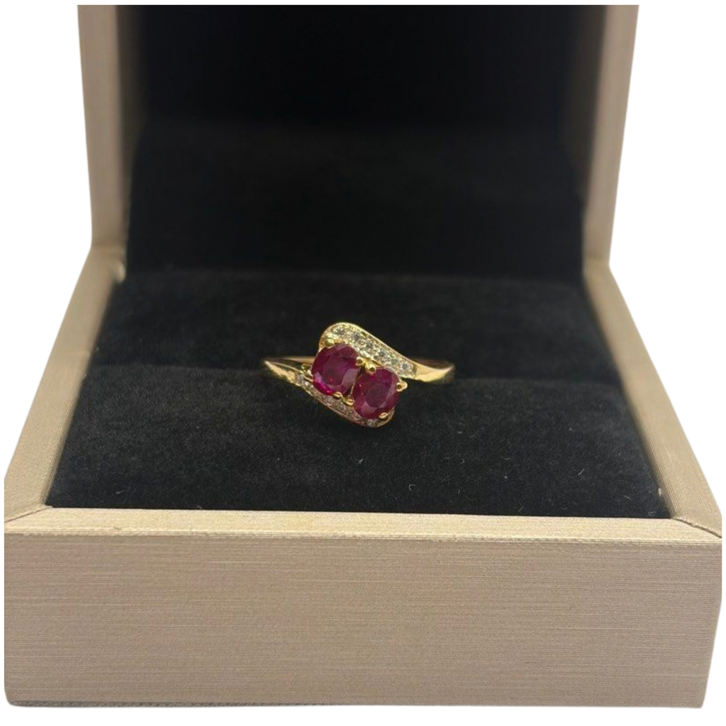 585 Yellow Gold Natural Ruby & Diamond Ladies Ring