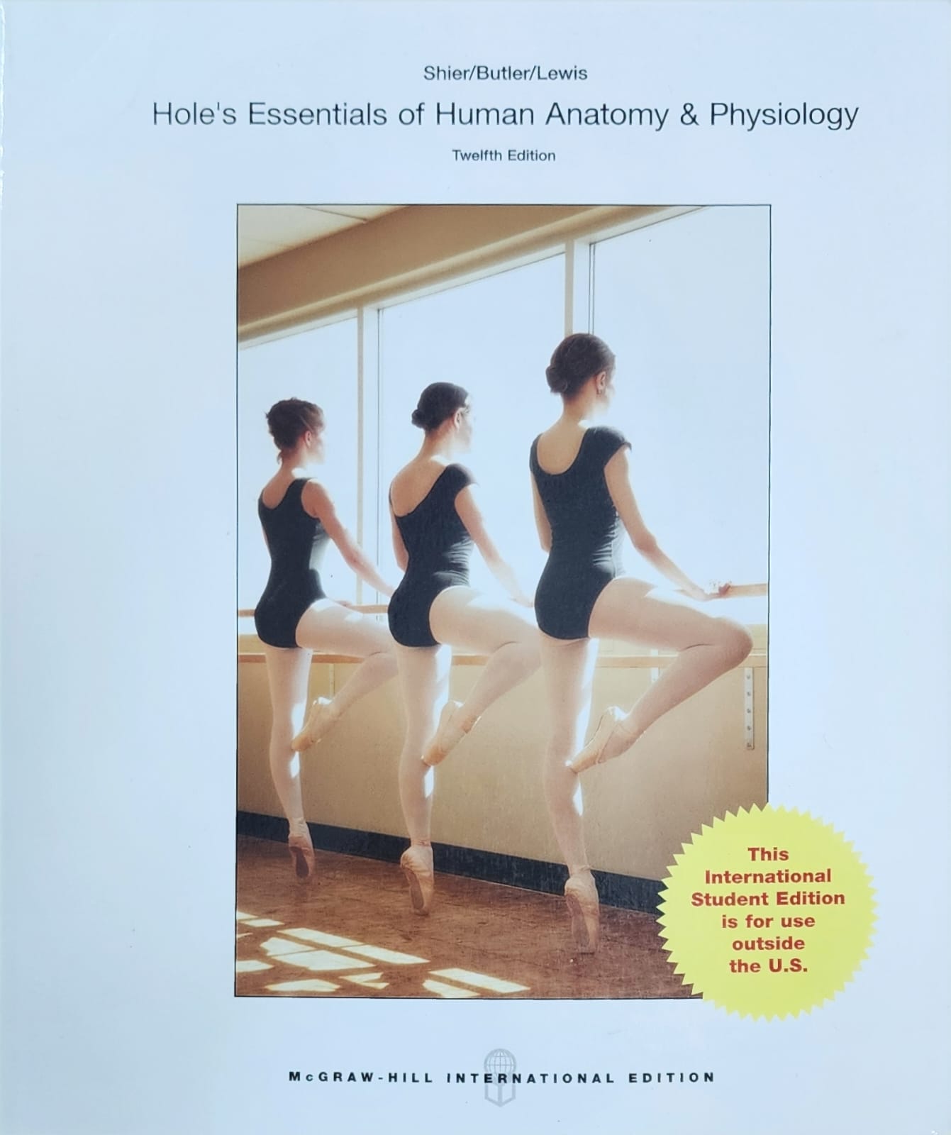 Hole's Essentials Of Human Anatomy And Physiology (Int'l Ed) Main image
