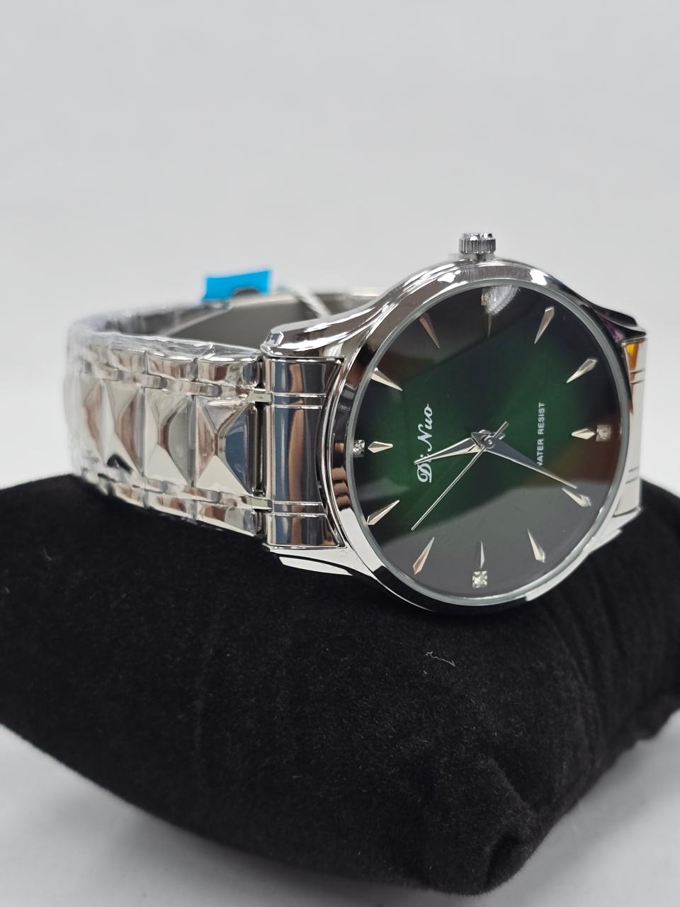 DI NUO 5621G Men Green Dial watch Secondary image